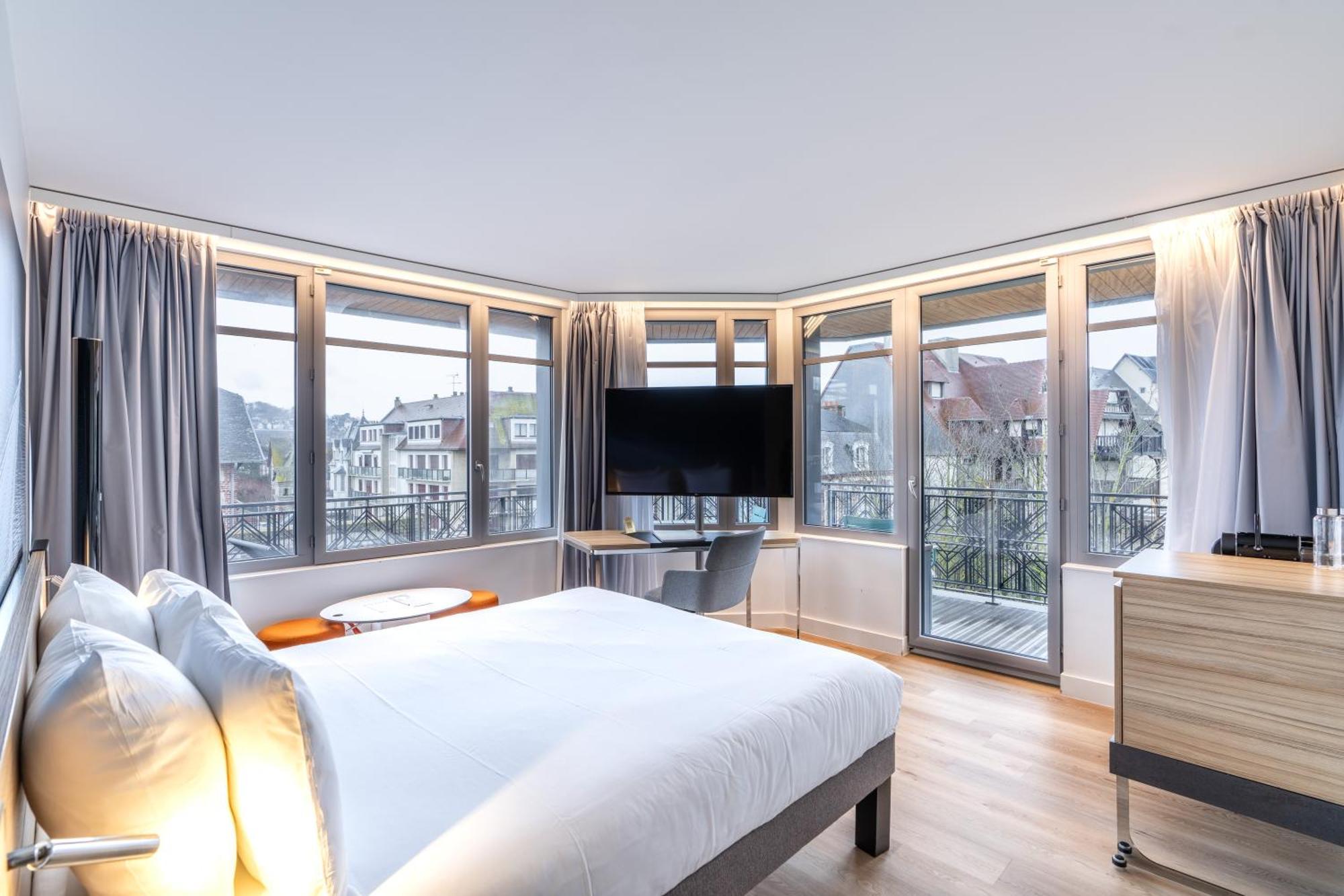 Novotel Deauville Plage Eksteriør billede